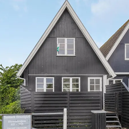 Beautiful In With House Sea View