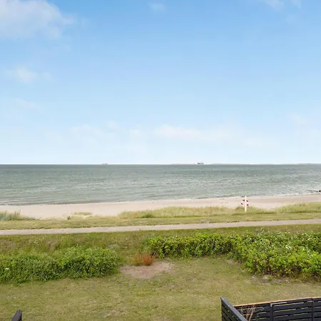 Beautiful In With House Sea View