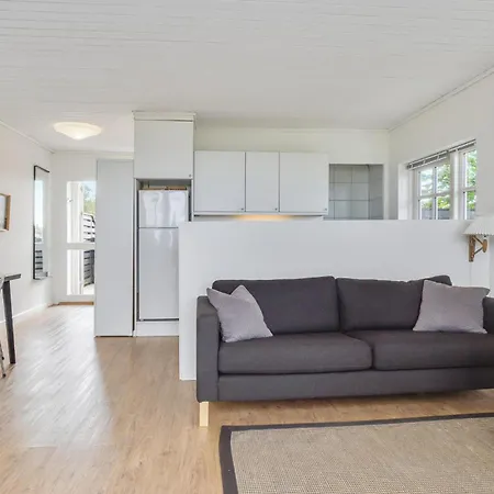 Beautiful In With House Sea View Holiday home
