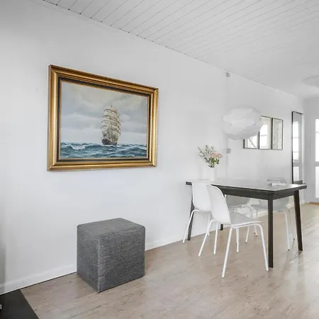 Gorgeous Home In Otterup With Wifi *