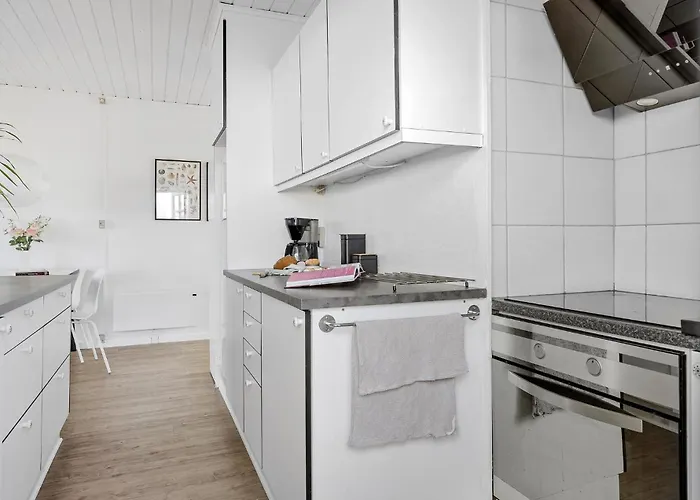 1 Bedroom Cozy In Ferienhaus